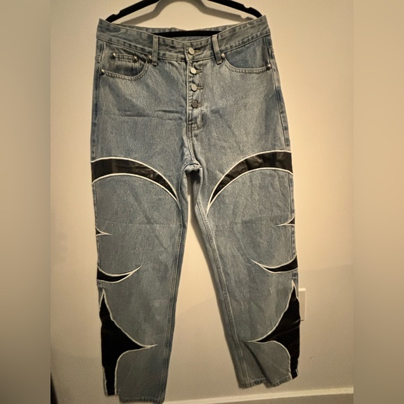 Jeans with leather detail handmade - Picture 3 of 3